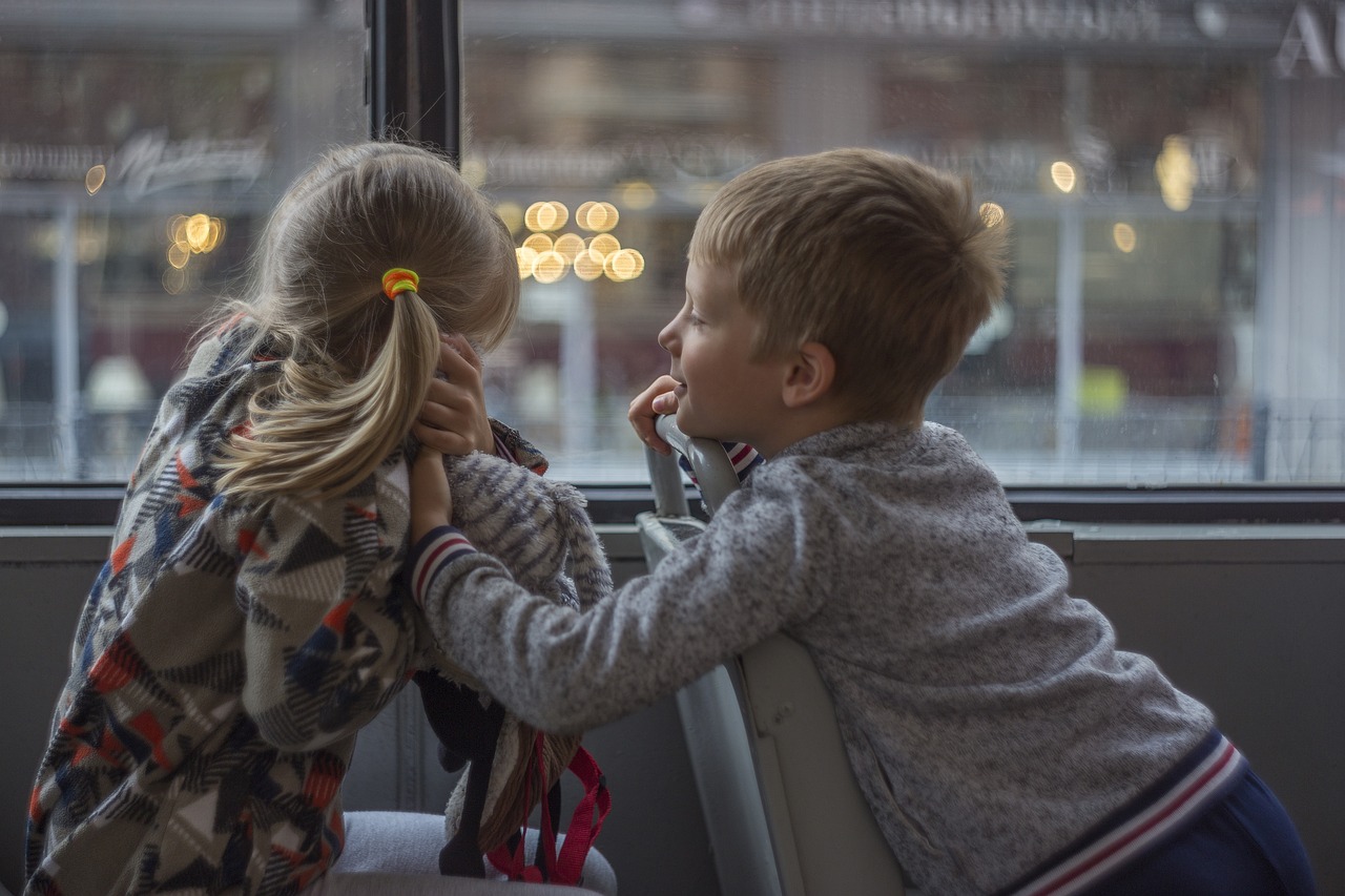 entdecken sie hochwertige kindermöbel, die nicht nur stilvoll, sondern auch funktional sind. perfekt für jeden raum, um eine kreative und komfortable umgebung für ihre kinder zu schaffen.